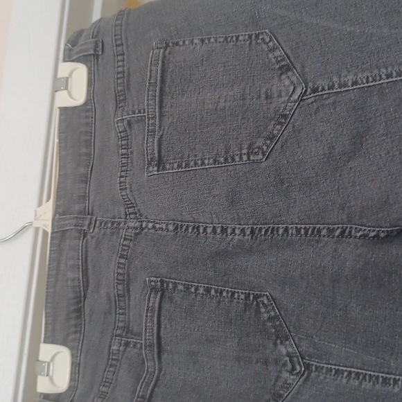DuJour High Rise Jeans - Picture 6 of 7